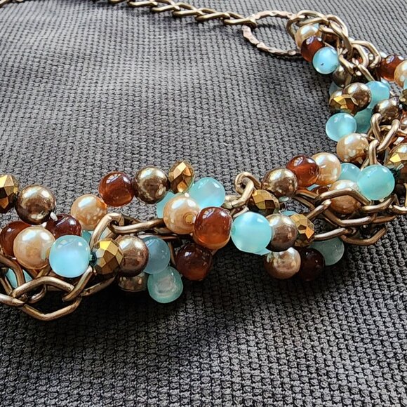 Claire's Colorful Beaded Gold Toned Adjustable Necklace - Picture 12 of 13